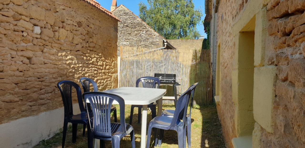 Petite Maison En Pierre Au Coeur Du Perigord Noir Proche De Sarlat Et Rocamadour Salignac Eyvigues 外观 照片