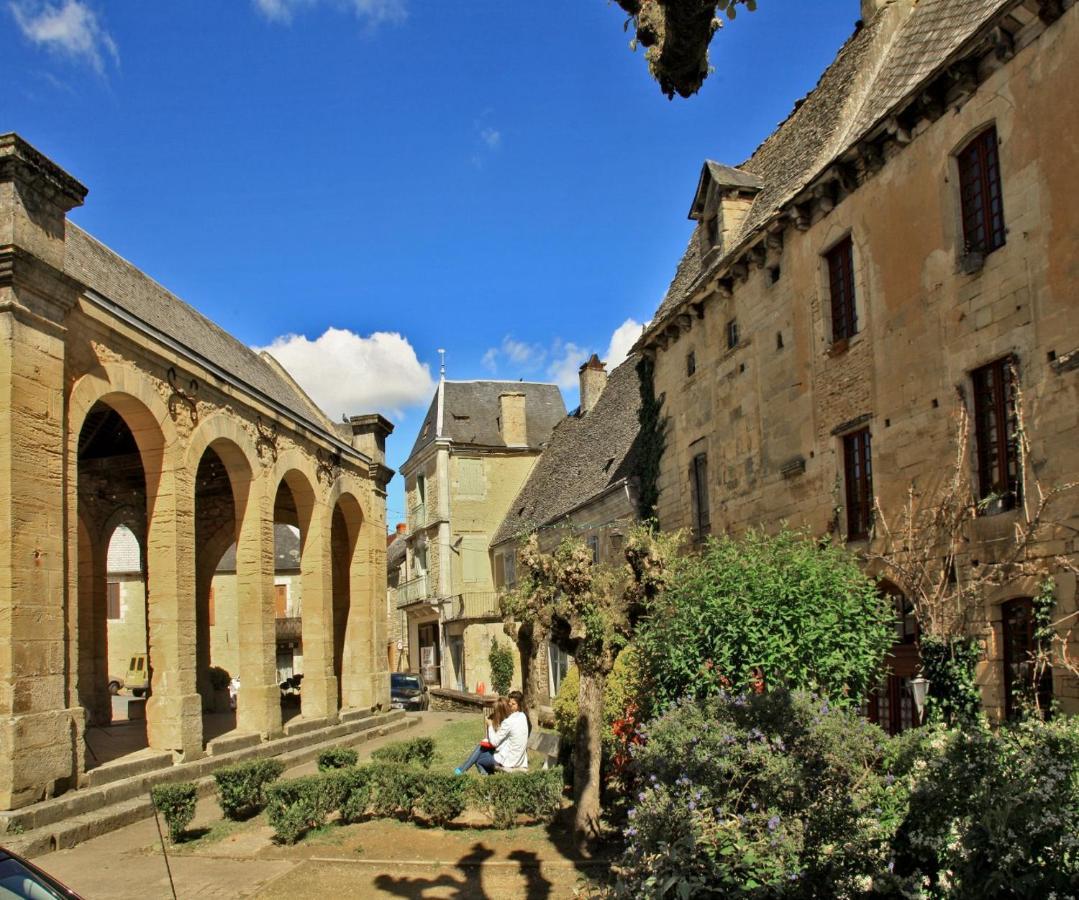 Petite Maison En Pierre Au Coeur Du Perigord Noir Proche De Sarlat Et Rocamadour Salignac Eyvigues 外观 照片