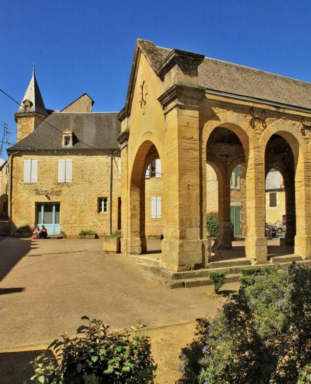 Petite Maison En Pierre Au Coeur Du Perigord Noir Proche De Sarlat Et Rocamadour Salignac Eyvigues 外观 照片