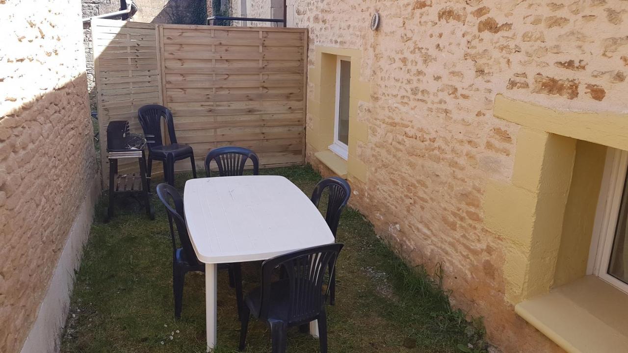 Petite Maison En Pierre Au Coeur Du Perigord Noir Proche De Sarlat Et Rocamadour Salignac Eyvigues 外观 照片