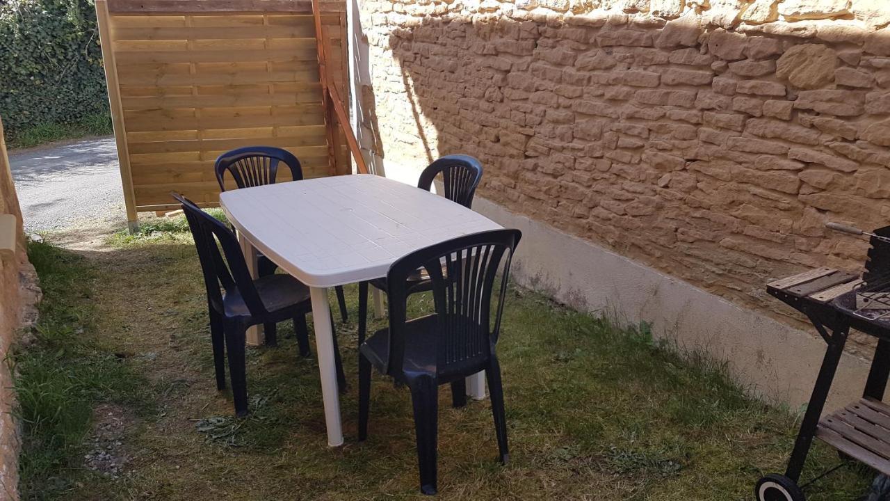 Petite Maison En Pierre Au Coeur Du Perigord Noir Proche De Sarlat Et Rocamadour Salignac Eyvigues 外观 照片